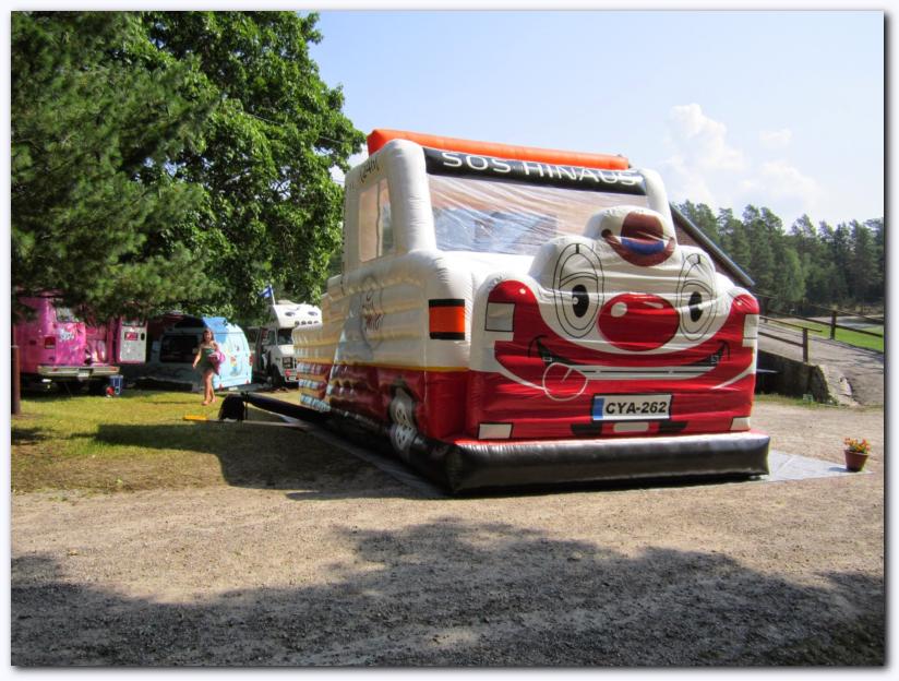 802x601 pixels (94K)